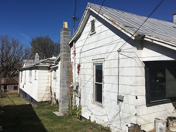 2nd image of 714 Portsmouth Ave