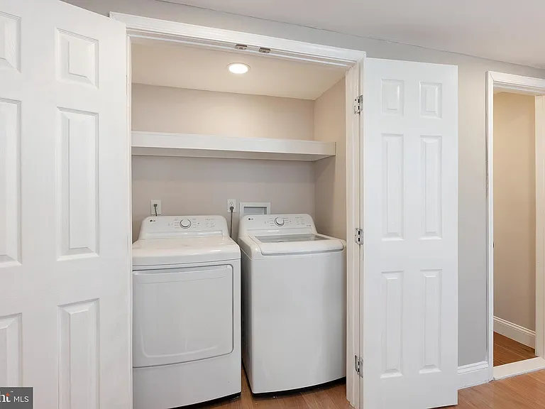 1102B Carroll St #B — Photo 16