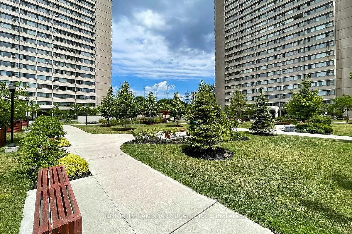 2 bed, $2,400 — Photo 2