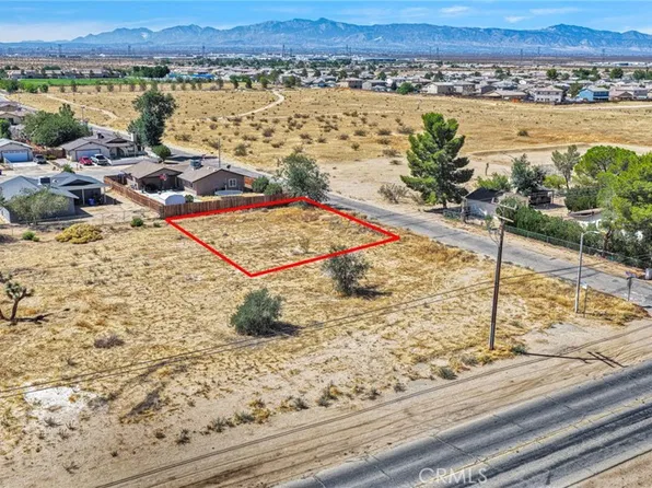 18401 Rhode Island St, Adelanto, CA 92301