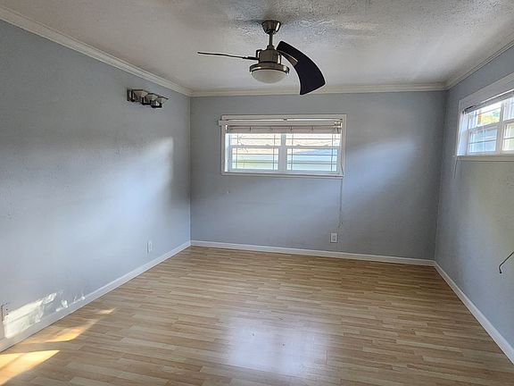 5th image of 1529 25th St #1527-1531-