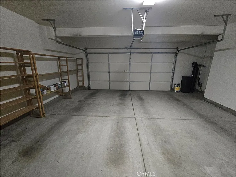 230 W Sparkleberry Ave — Photo 8