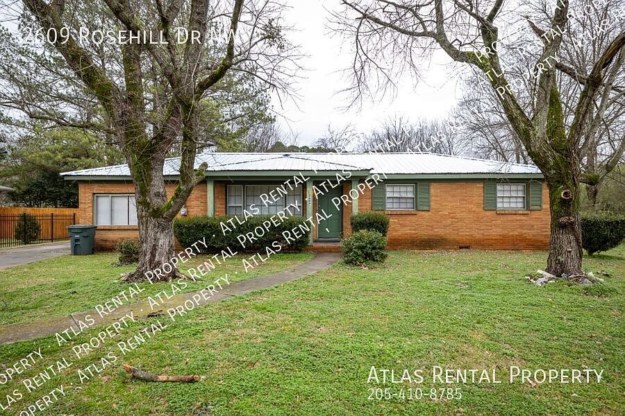 1st image of 2609 Rosehill Dr NW