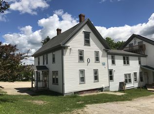 4 Webster St #1, Plymouth, NH 03264