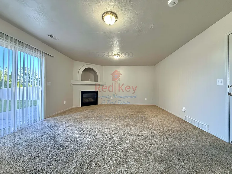 177 Crystal Bay Dr, Stansbury Park, UT_06112026