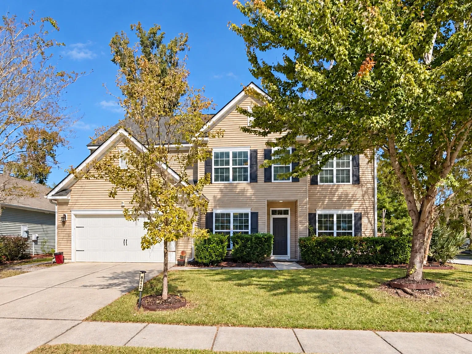 5 bed, 3.0 bath, 3248 sqft, $2,750 — Photo 1