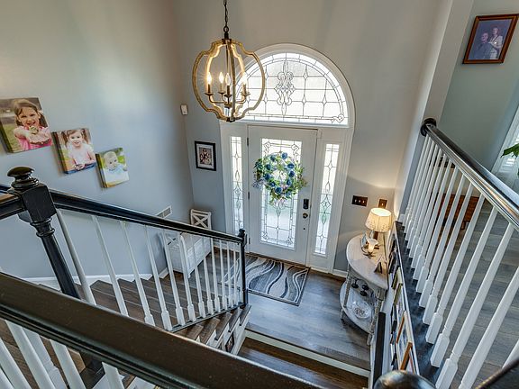 4th image of 1709 Oakway Cir
