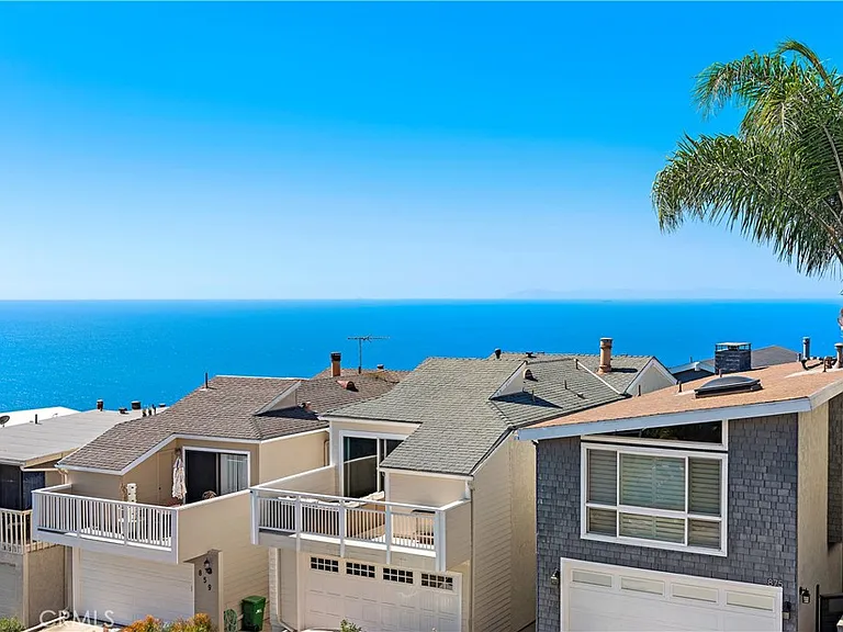 882 Acapulco St — Photo 13