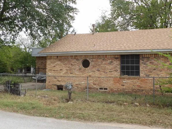 1601 State Highway 31 E, Kilgore, TX 75662