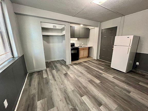 3rd image of 2207 Jones St #2207304