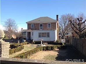 2nd image of 4605 W Grace St