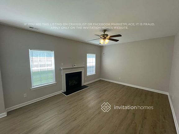 5th image of 527 Clearwater Dr NW