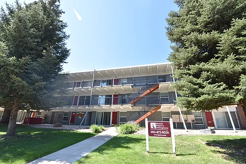 4440 Laguna Pl Photo 1