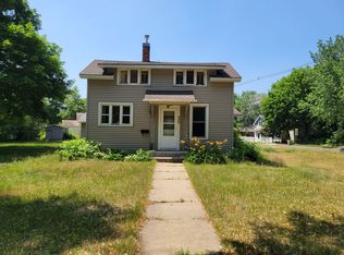 455 N 4th St, River Falls, WI 54022