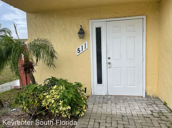 511 SW 1st Ct, Boynton Beach, FL 33435