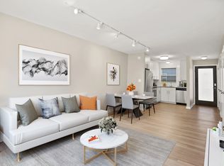2001 Walnut St #215, Boulder, CO 80302