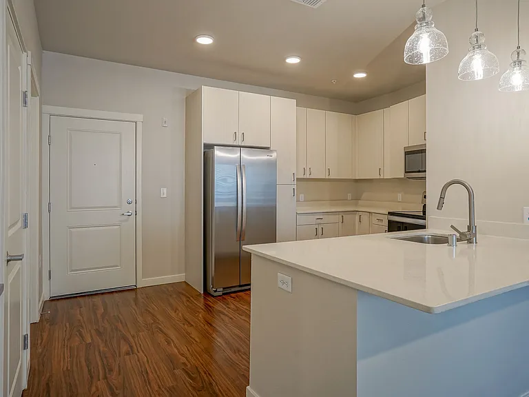 Capitol Flats — Photo 7