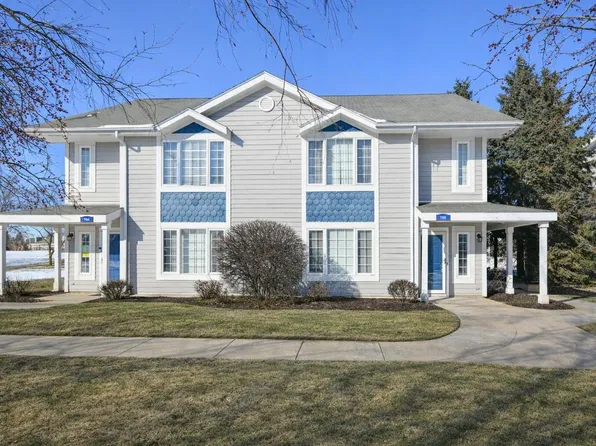 708 Geneva National AVENUE #N, Lake Geneva, WI 53147
