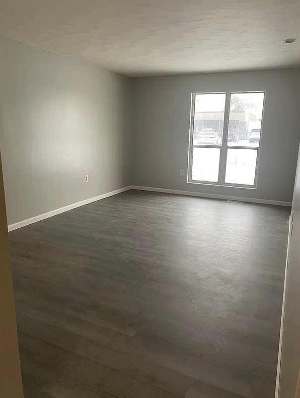 1 bed, 1.0 bath, 600 sqft, $800 — Photo 2
