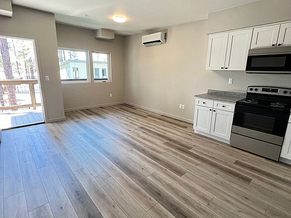 4th image of 10969 Industrial Way