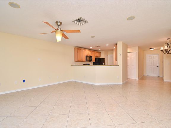 4th image of 8982 Chambers St
