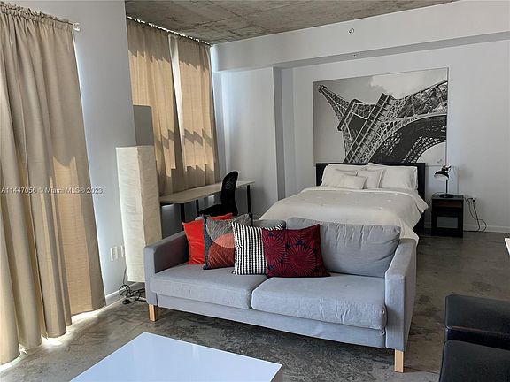3rd image of 133 NE 2nd Ave APT 2304