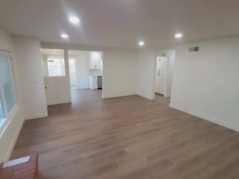 886 S Ponderosa St — Photo 5