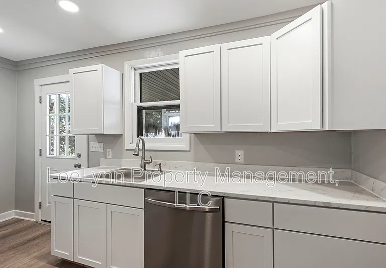 41 South St — Photo 13