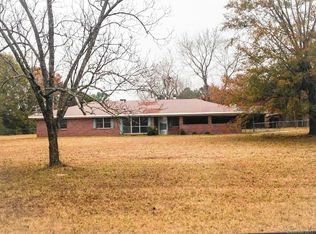 174 Avera St, Sarepta, LA 71071