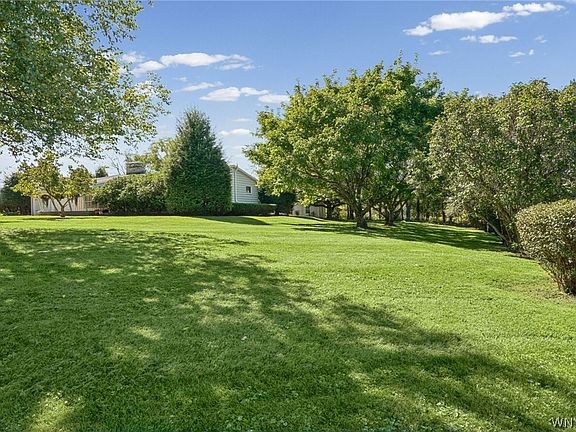 4th image of 4149 Riverside Dr