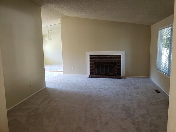 2nd image of 15933 SE 48th Dr