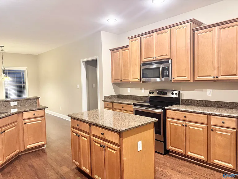 104 Brighton Park Way — Photo 8