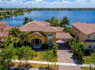 18574 SW 17th Ct, Hollywood, FL 33029