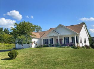 4537 Ridge Rd, Canandaigua, NY 14424