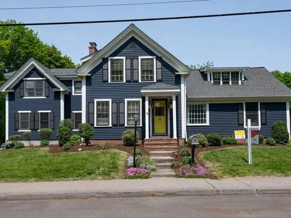 21 Chestnut St, Sharon, MA 02067