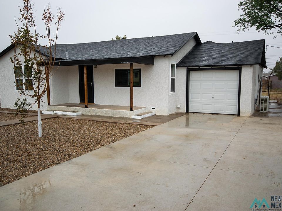 1st image of 1021 E 2nd St