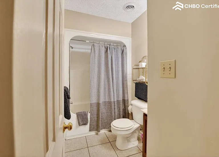 1332 W Andrew Johnson Hwy #10 — Photo 20