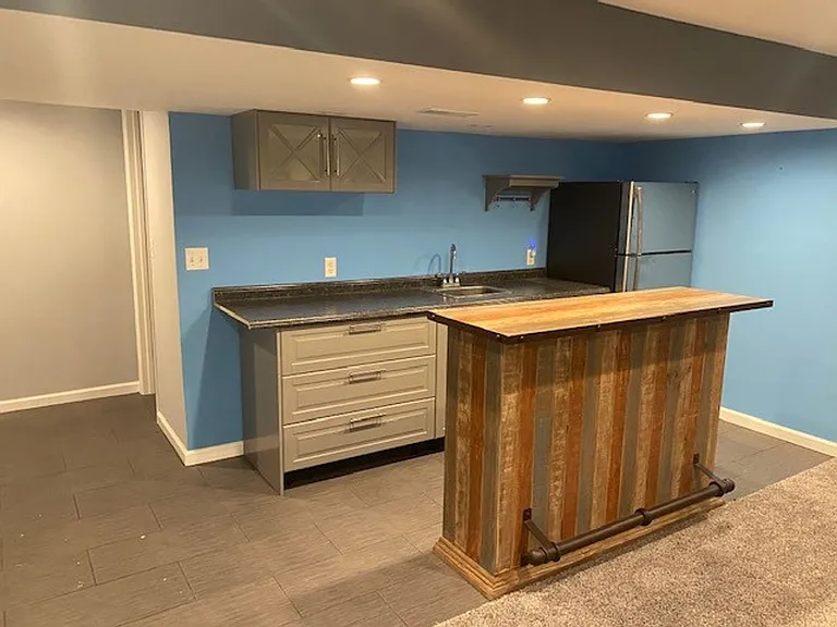 405 Pace St — Photo 6