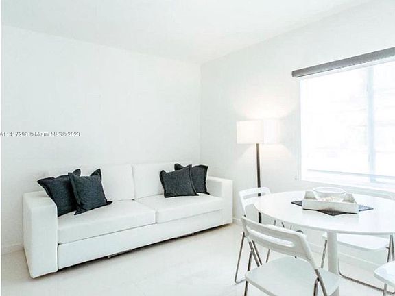 4th image of 1450 Meridian Ave #204