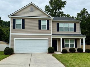 5887 Odenton Ln, Pfafftown, NC 27040