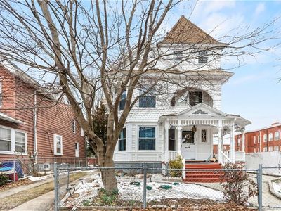 464 Maplewood Ave, Bridgeport, CT, 06605