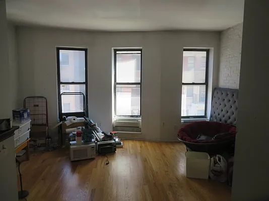 Rented by Bohemia Realty Group | media 1