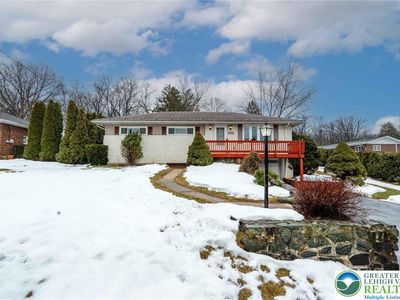 562 Fairview St, Emmaus, PA, 18049