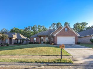 338 Austin Cir, Brandon, MS 39047