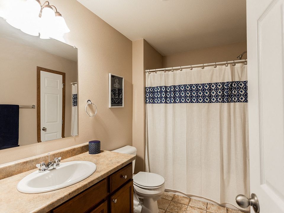 1st image of 4913 S Graystone Ave #4921-01