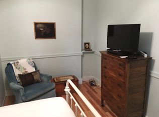 602 5th Ave #A, Grinnell, IA 50112