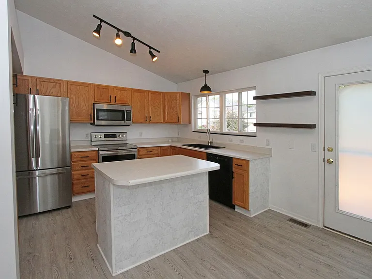 3540 W Garfield St — Photo 6