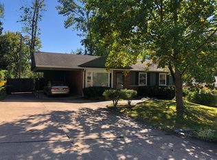 9910 Chantenay Dr, Saint Louis, MO