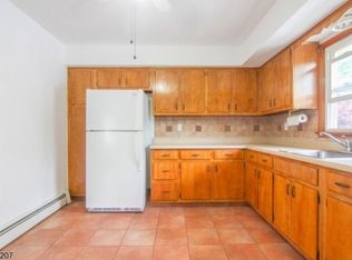 23 Wallace St, Belleville, NJ 07109