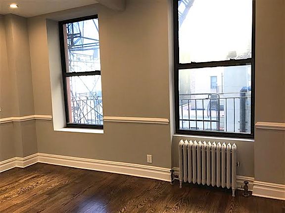 5th image of 205 W 14th St APT 3